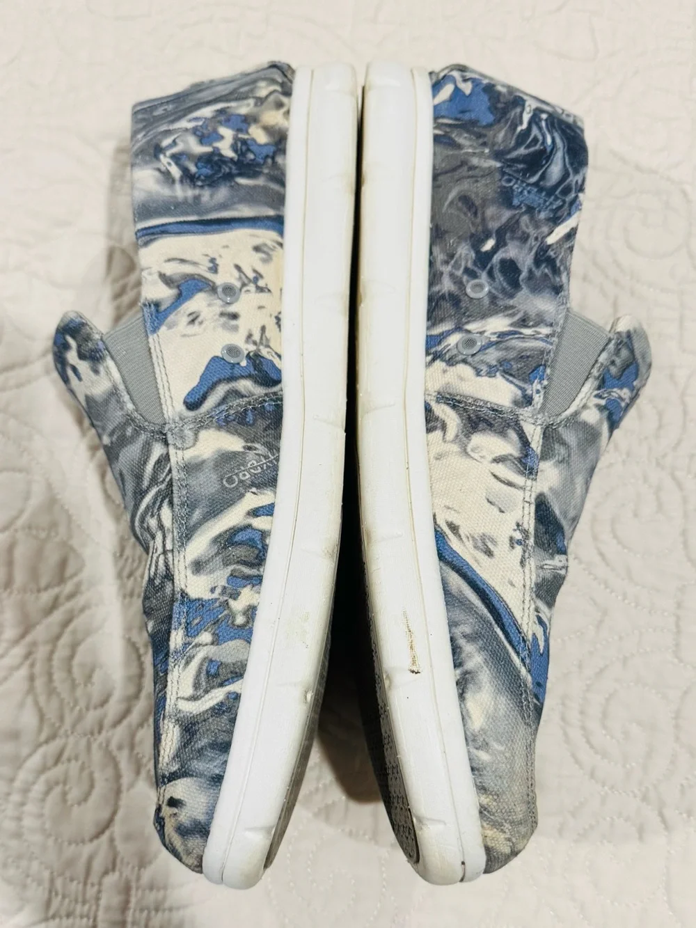 HUK Men’s Brewster Camo Slip On Boat Shoes Size 13 Blue and Gray